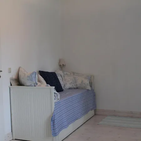 Apartment Lovely With Swimming Pool , Terrace And Sea View Neuburg (Mecklenburg-Vorpommern)