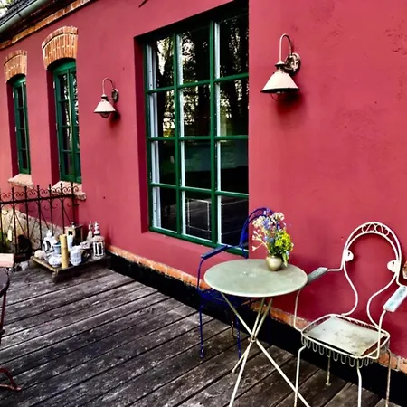 Lovely With Swimming Pool , Terrace And Sea View Neuburg (Mecklenburg-Vorpommern)